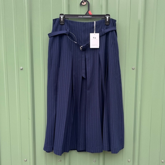 Belted Pleated Pinstripe Midi Skirt, Size 8 - Picture 1 of 9